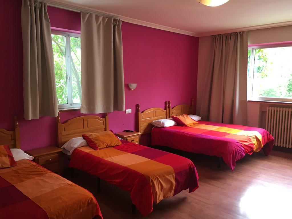 Hotel Valle De Ayala Llodio Exteriör bild