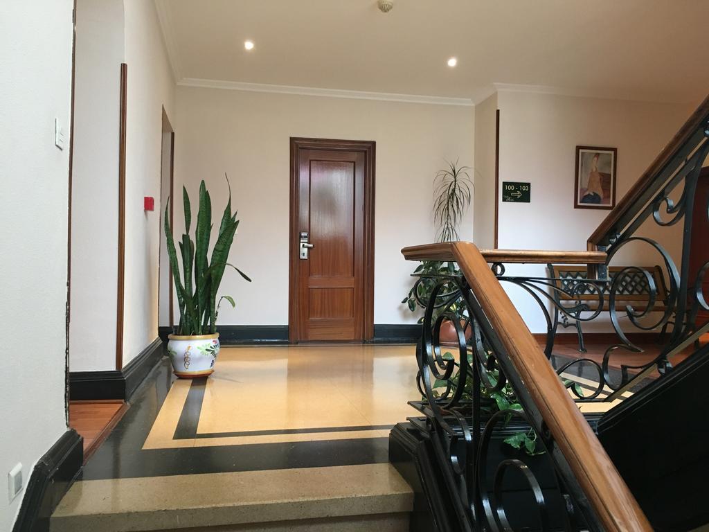 Hotel Valle De Ayala Llodio Exteriör bild